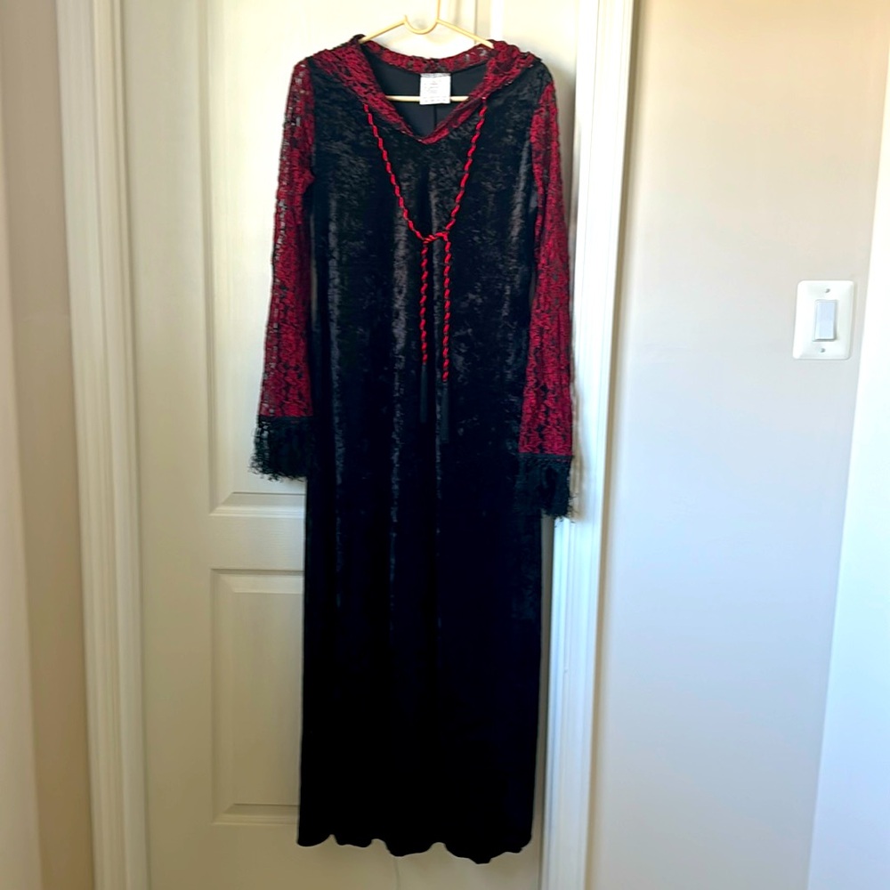 Halloween costume, one size fits all